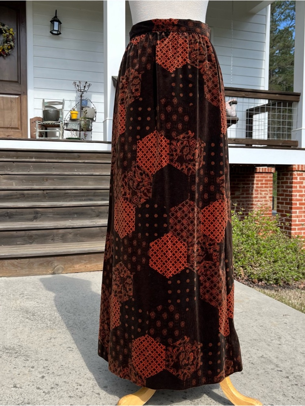 ‘70s Patchwork Printed Velvet Maxi Skirt - Brown & Rust